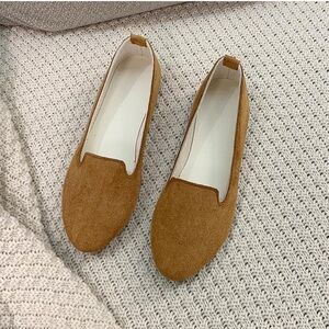 New w/o box Ballet flats faux suede slip on loafer by Tednrk brand size &.5